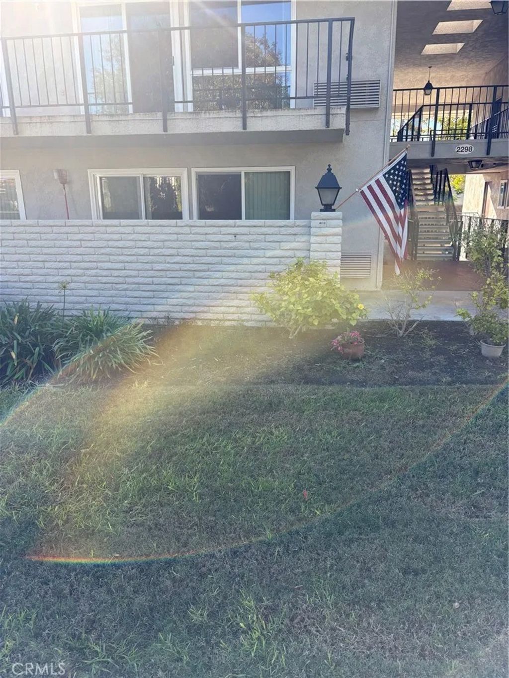 Photo of 2298 Via Puerta #D, Laguna Woods, CA 92637 (MLS # OC25273148)