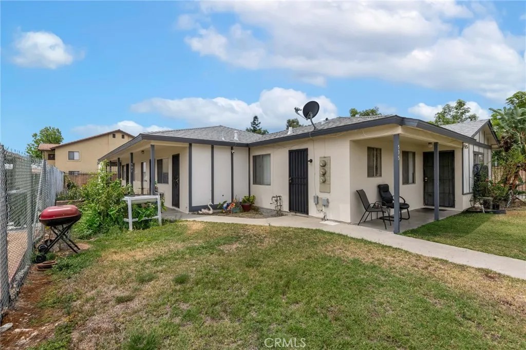 595 W Shamrock Street