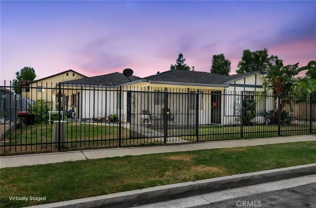 595 W Shamrock Street