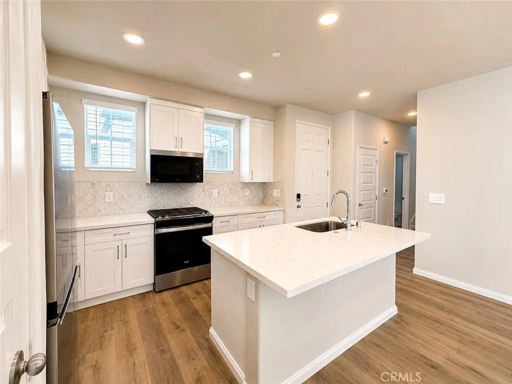 Photo of 28274 Via Garnicia, Temecula, CA 92591 (MLS # IV26109964)