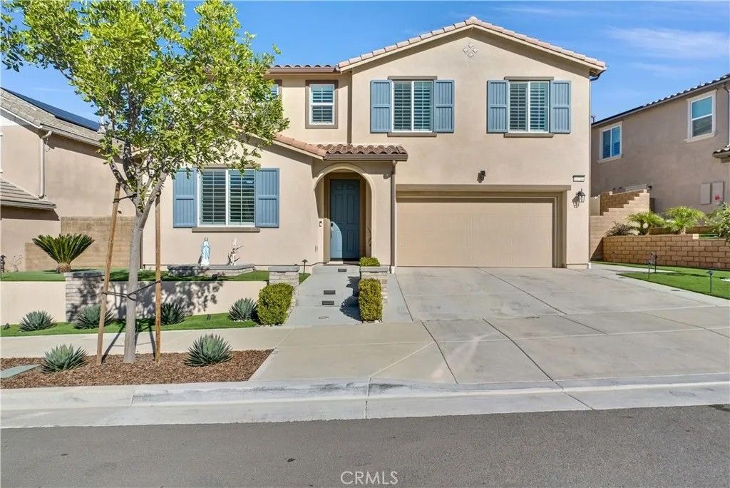 Photo of 11714 Wandering Way, Corona, CA 92883 (MLS # IG26009419)