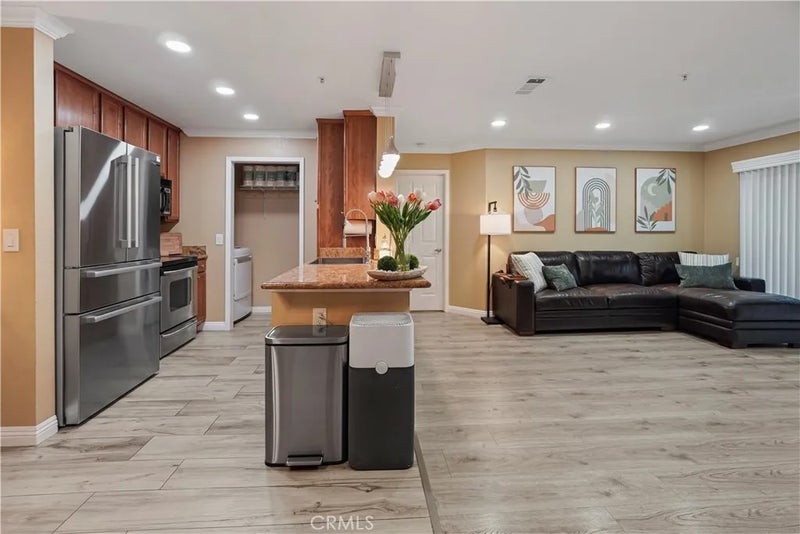 1030 Vista Del Cerro Drive 104