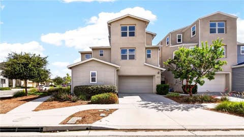 Tiny photo for 125 Source, Irvine, CA 92618 (MLS # AR26145378)
