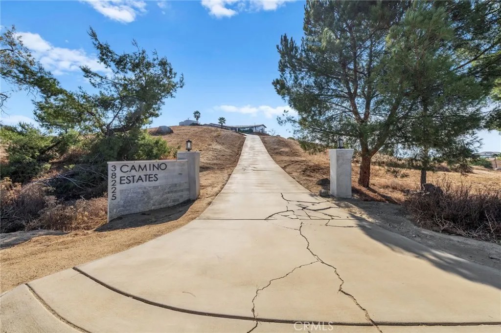 38225 Camino Sierra Road
