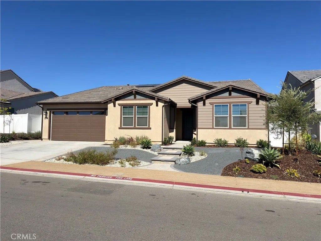 274 Hadley Way