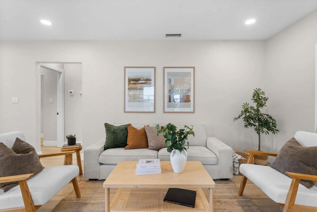 Photo of 1634 Fern Street, San Diego, CA 92102 (MLS # 260004100)