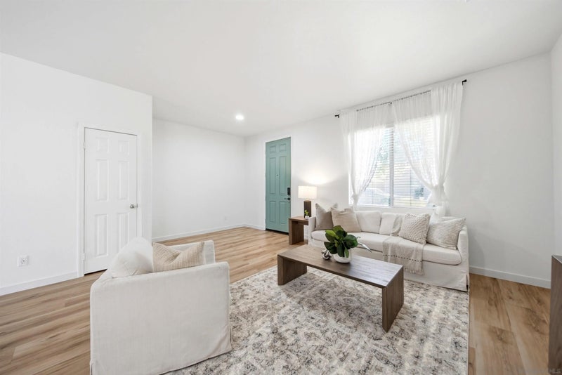 120 Estancia Way