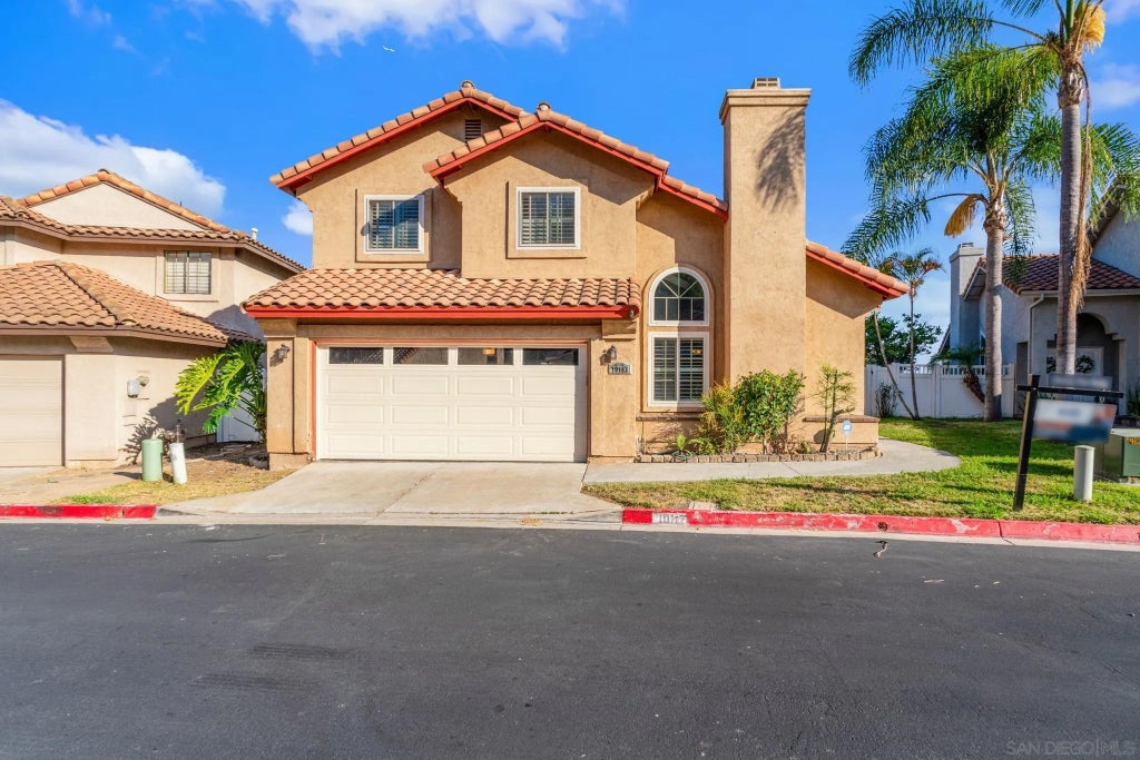 Photo of 10117 Diamond Head Ct, Spring Valley, CA 91977 (MLS # 260014312)