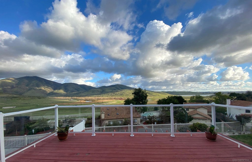 Photo of 10117 Diamond Head Ct, Spring Valley, CA 91977 (MLS # 260014312)