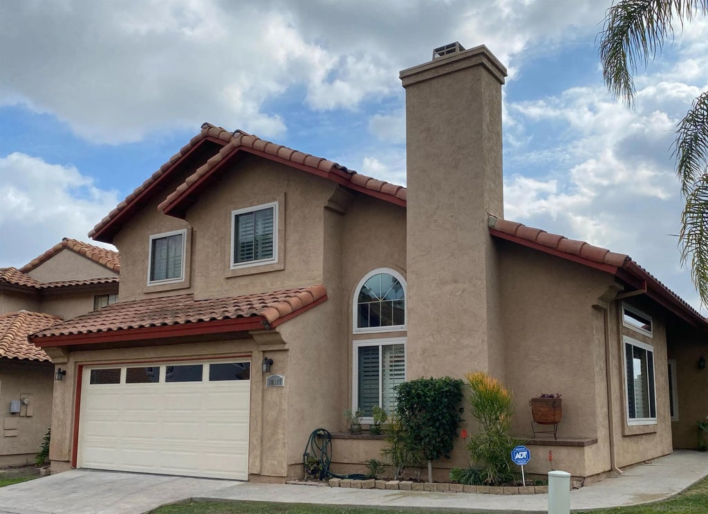 Photo of 10117 Diamond Head Ct, Spring Valley, CA 91977 (MLS # 260014312)