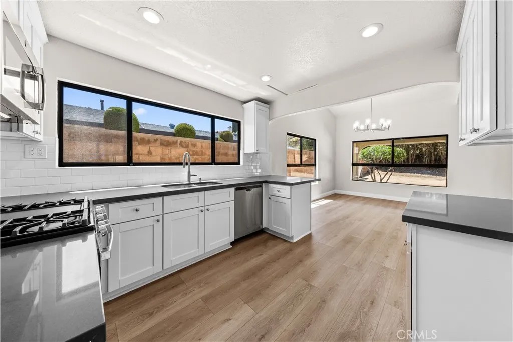 13380 Alta Vista