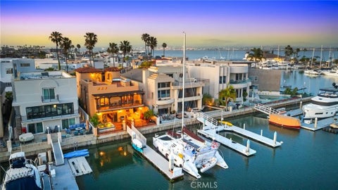 Photo of 6 Green Turtle Rd, Coronado, CA 92118 (MLS # MB26077104)