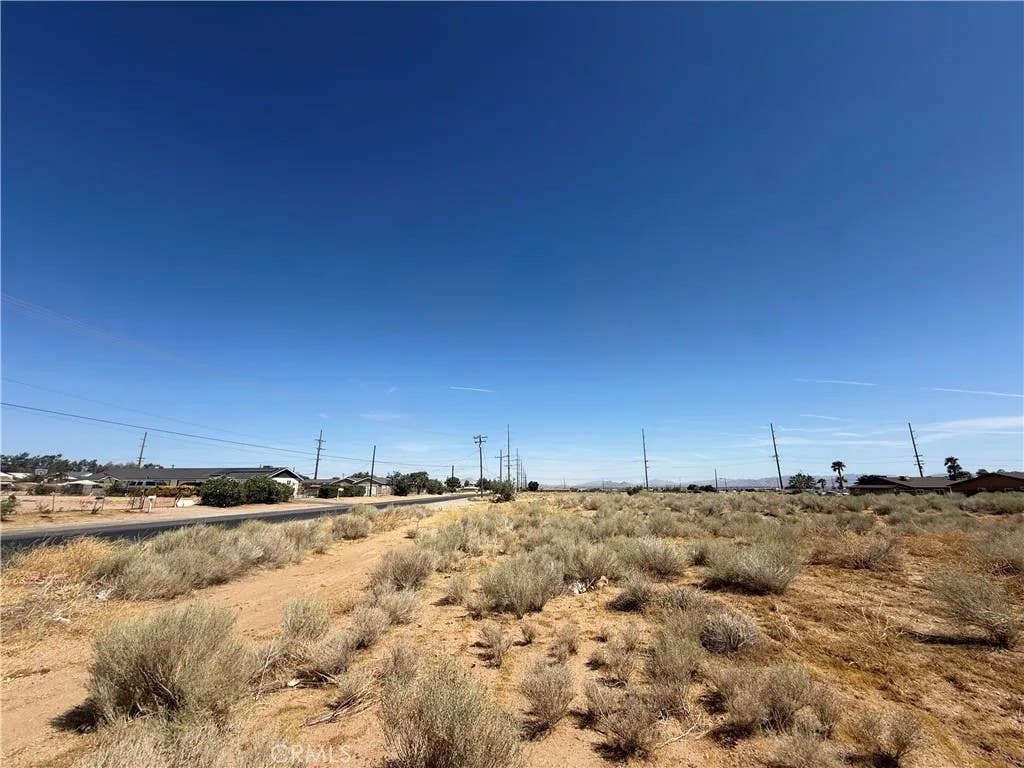 Photo of 8859 E, Hesperia, CA 92345 (MLS # AR26184086)