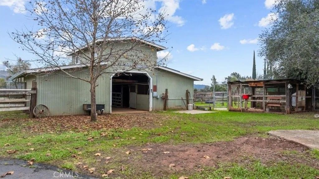 Photo of 43 Friedman Court, Oroville, CA 95966 (MLS # OR25279829)