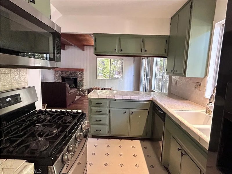 378 Grass Valley