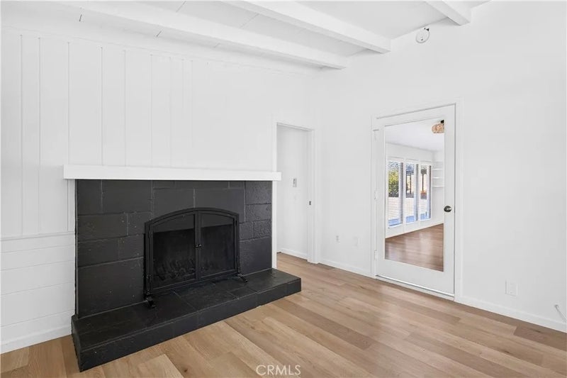 7405 Warren Vista