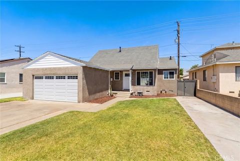 Photo of 8289 Poinsettia Dr, Buena Park, CA 90620 (MLS # PW26086698)