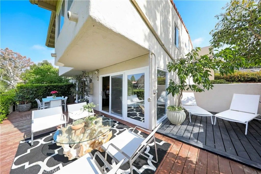 Photo of 406 Carlotta, Newport Beach, CA 92660 (MLS # NP26074782)