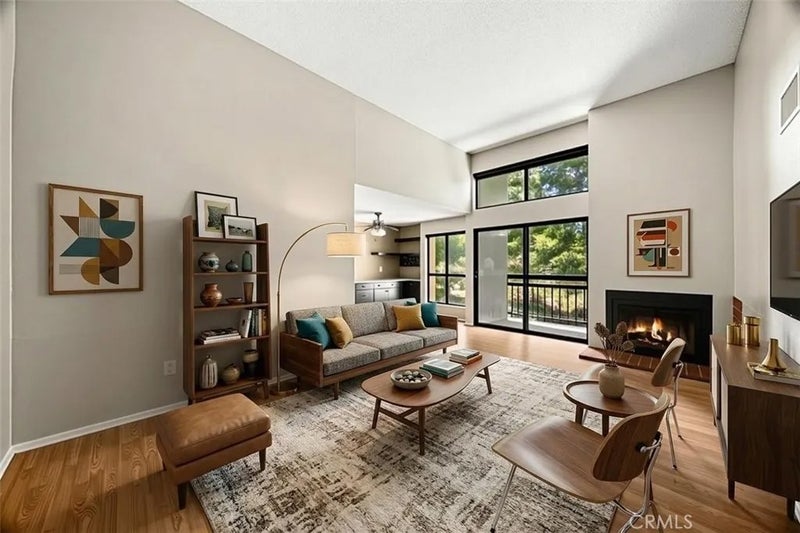 805 Temple Terrace 301