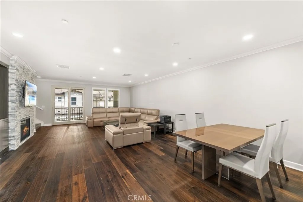 18627 Clubhouse Drive
