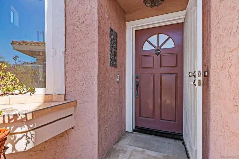 3218 San Helena