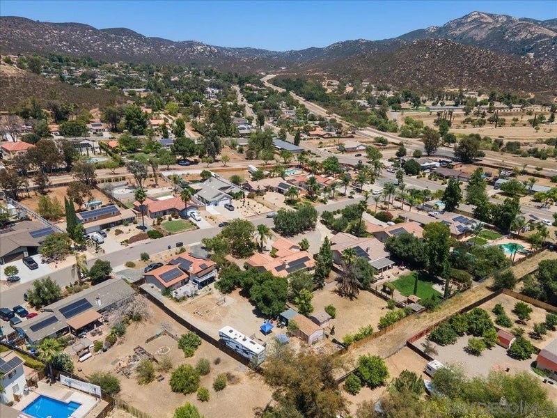 24235 Cerro Vista Way
