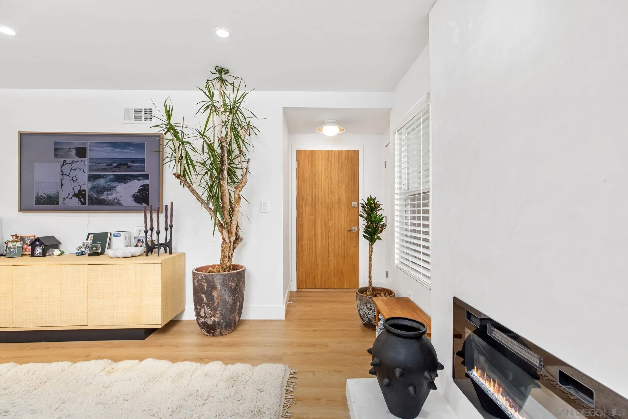 13233 La Venta Dr