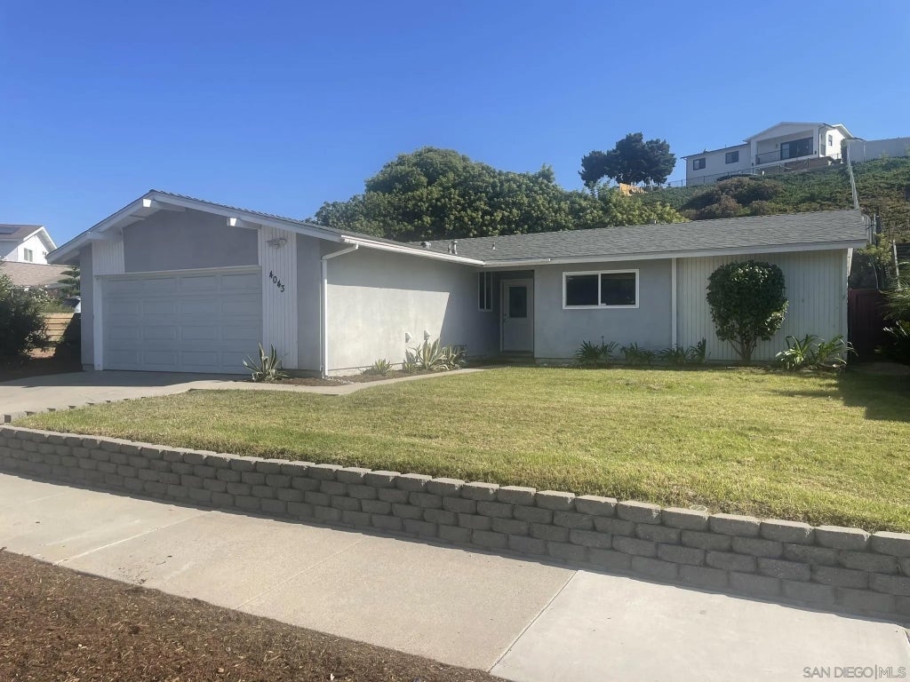 Photo of 4043 Mira Costa St, Oceanside, CA 92056 (MLS # 260025474)