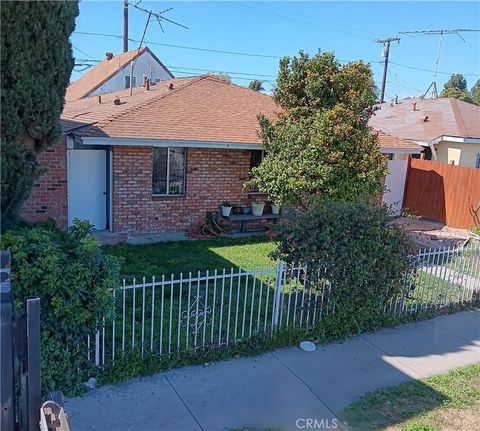 6271 Cherry Avenue Long Beach CA 90805