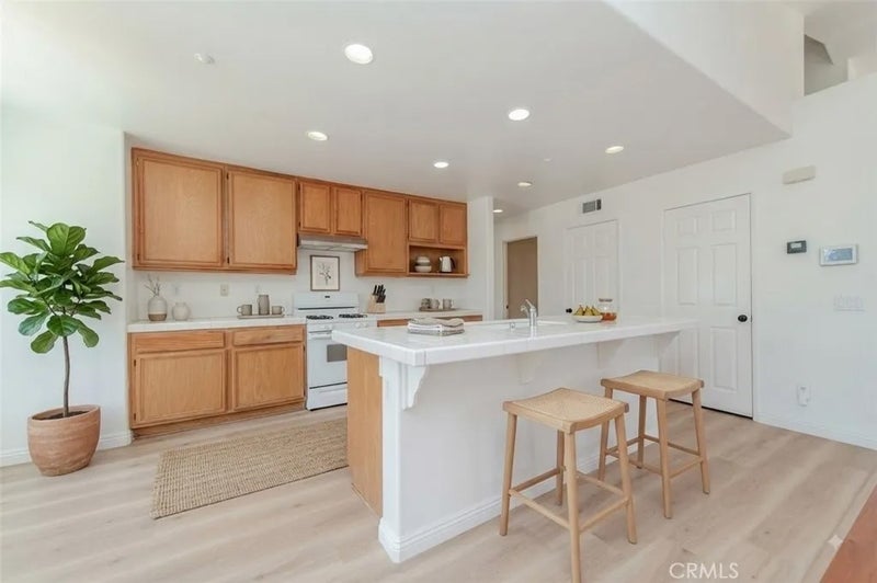 4280 Jenkins Ln