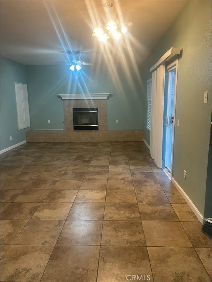 14727 Honeysuckle Street