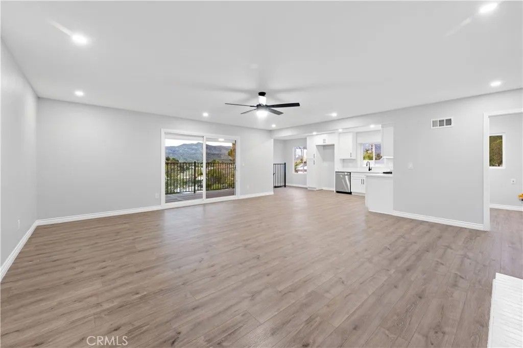 Photo of 44275 Hillcrest Lane, Hemet, CA 92544 (MLS # SW26001490)