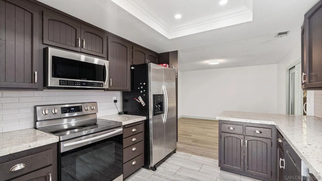 Photo of 1695 Kenora Dr, Escondido, CA 92027 (MLS # 260010003)