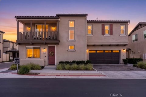 Photo of 32725 Tannat Dr, Temecula, CA 92591 (MLS # CV26138337)