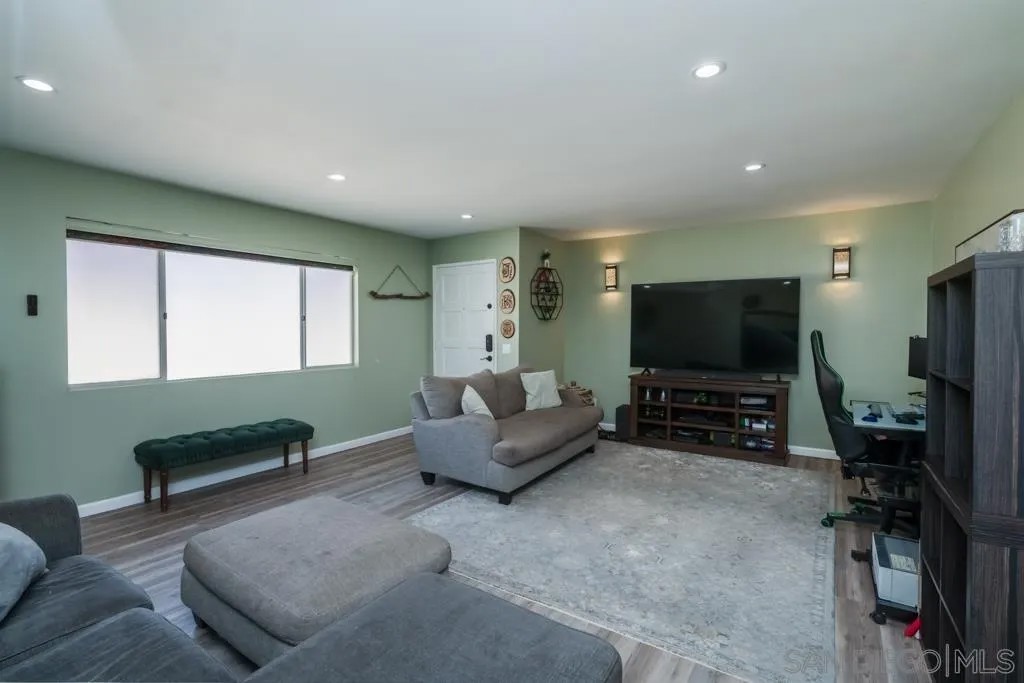 32036 Del Cielo Oeste 4B