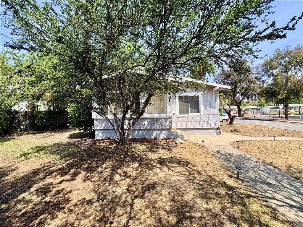 Photo of 201 Arrow Highway, Claremont, CA 91711 (MLS # CV26077024)