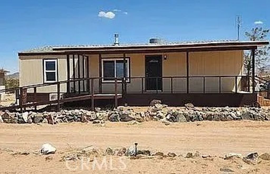 Photo of 35980 Lantana Street, Lucerne Valley, CA 92356 (MLS # OC26087889)