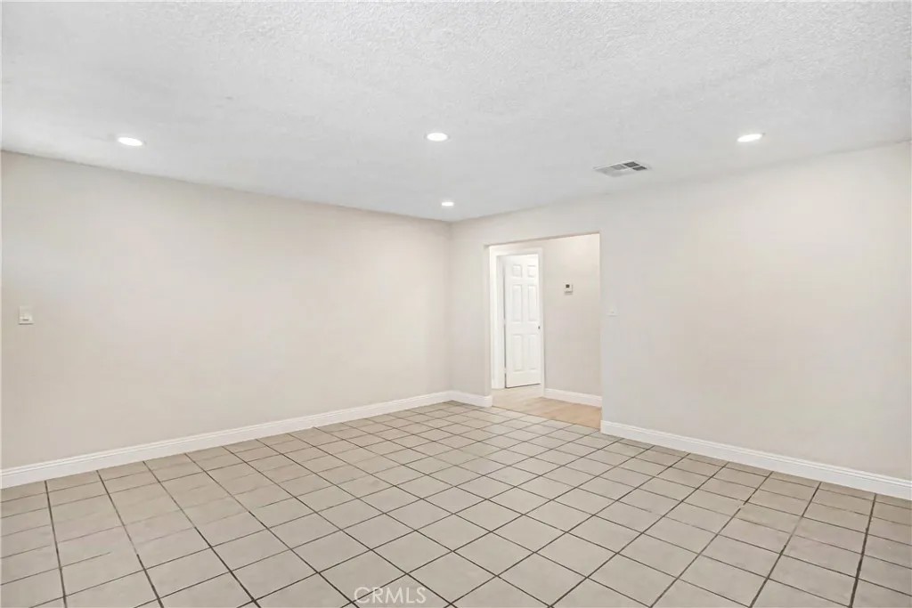 13207 Joshua Road