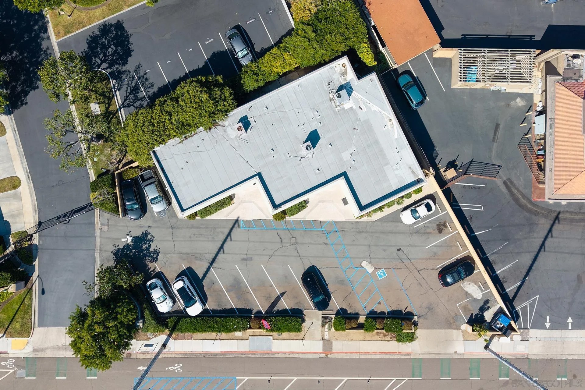 4116-20 W Point Loma Blvd