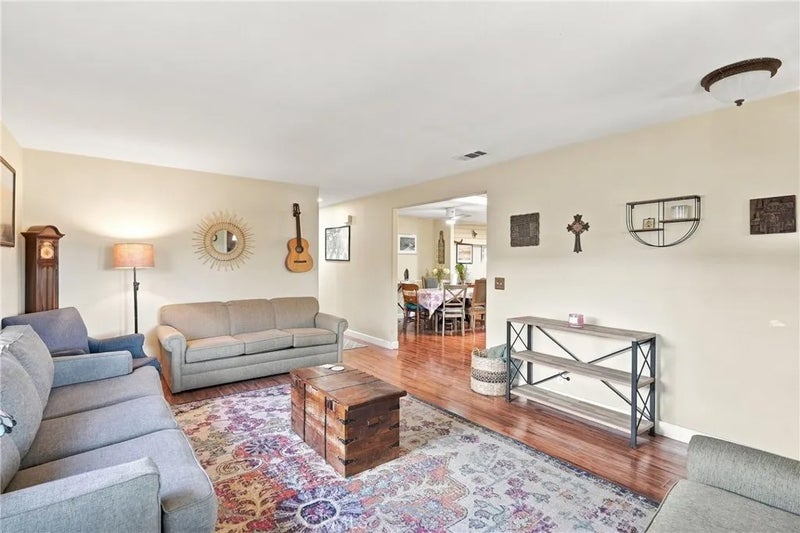 1115 Kathryn Way