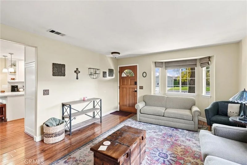 1115 Kathryn Way