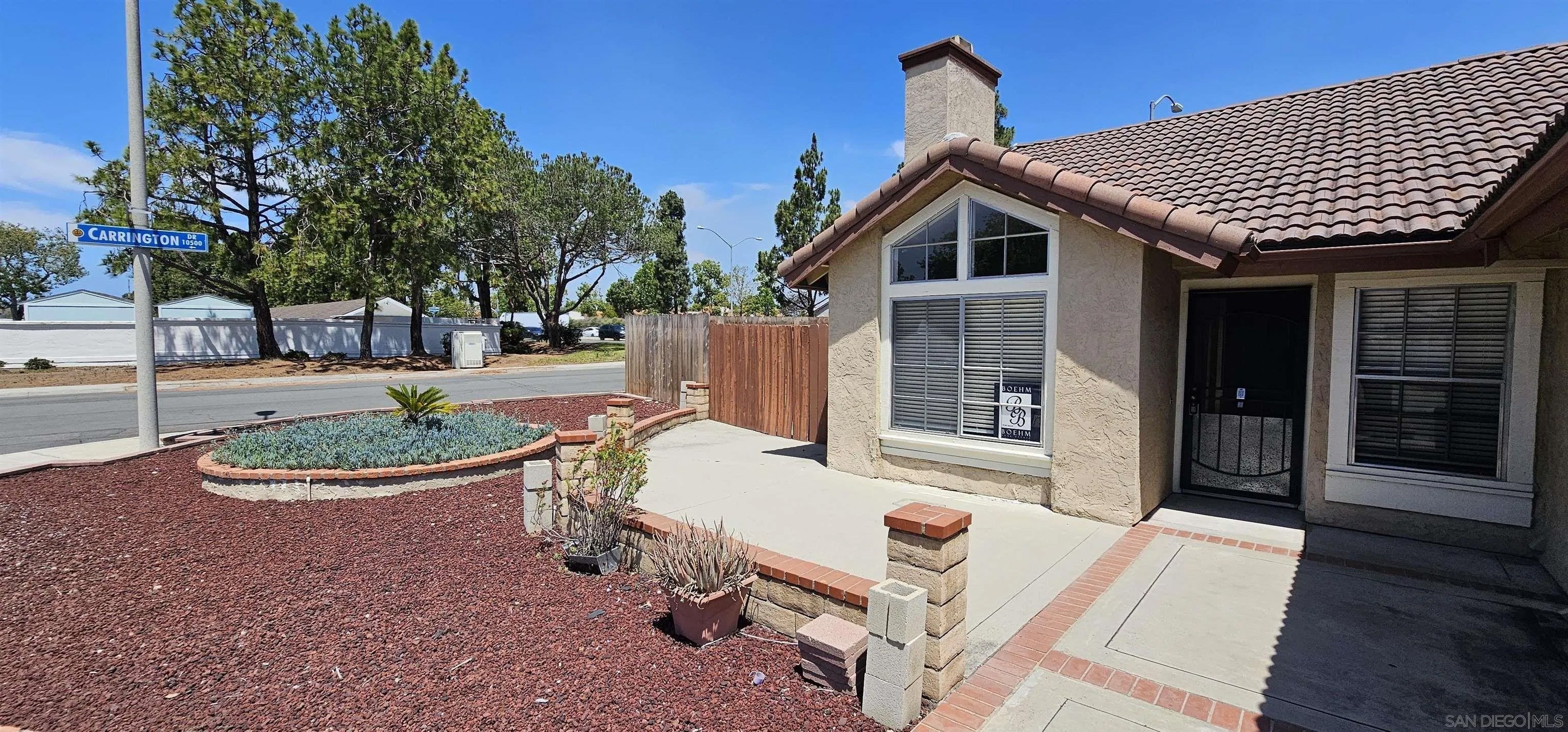 7505 Bannister Ln