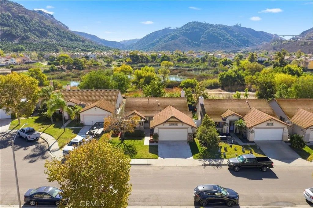 Photo of 4875 Lake Shore, Fallbrook, CA 92028 (MLS # SW25250697)