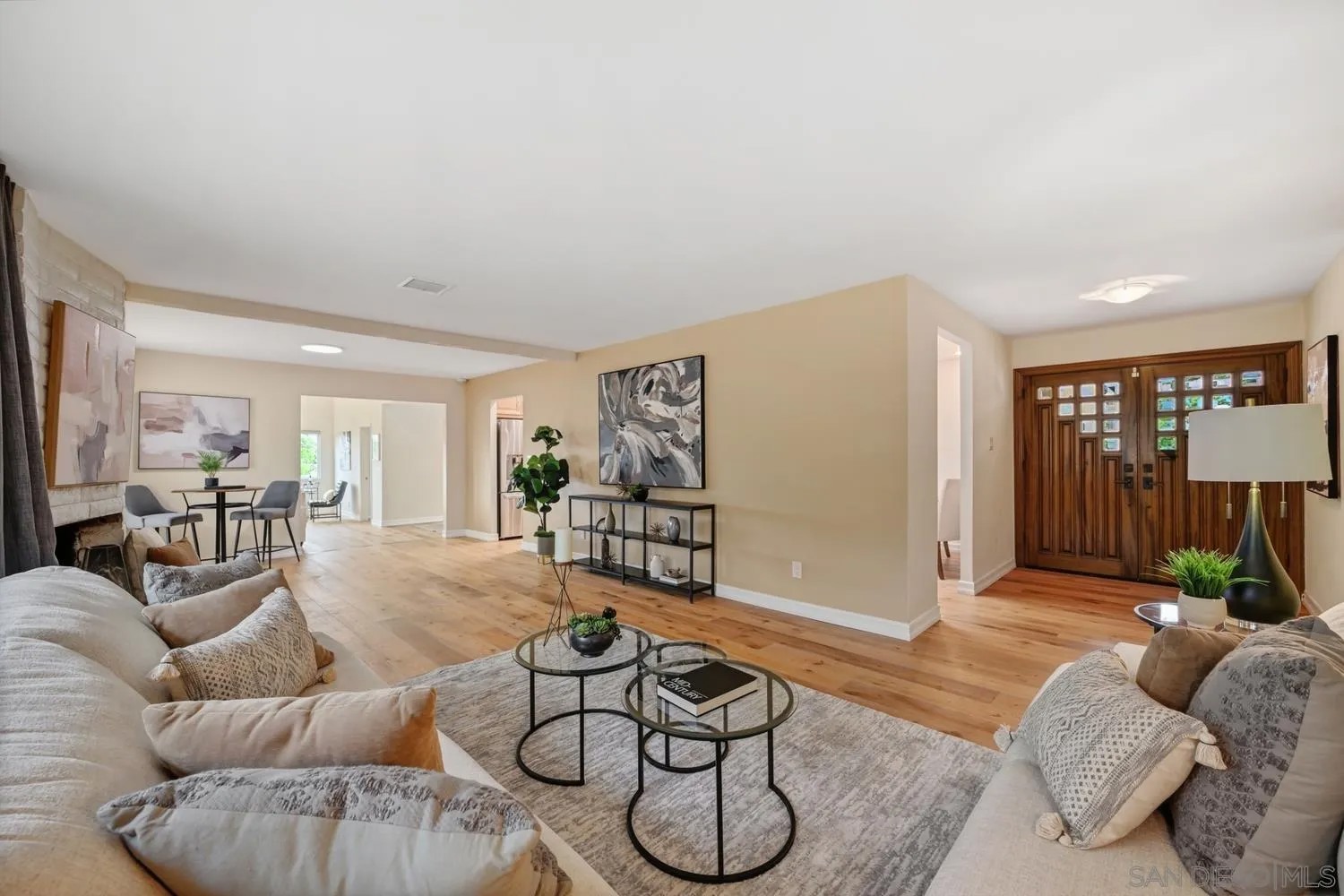 4234 Highland Glen Way