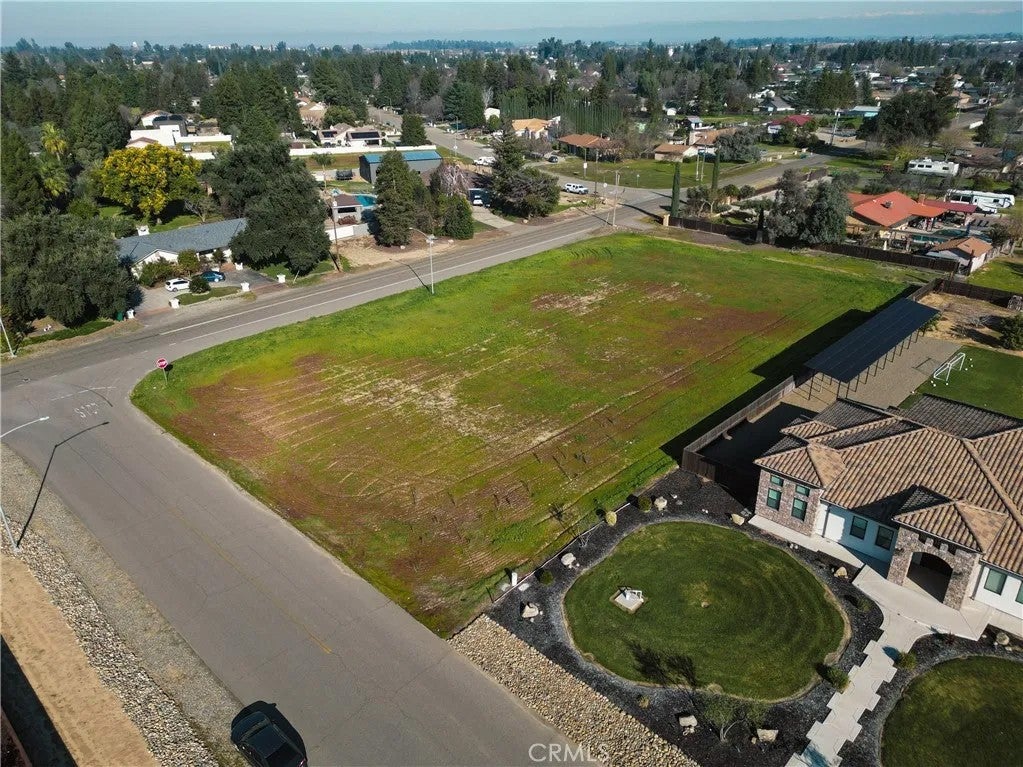 2484 Sierra Springs