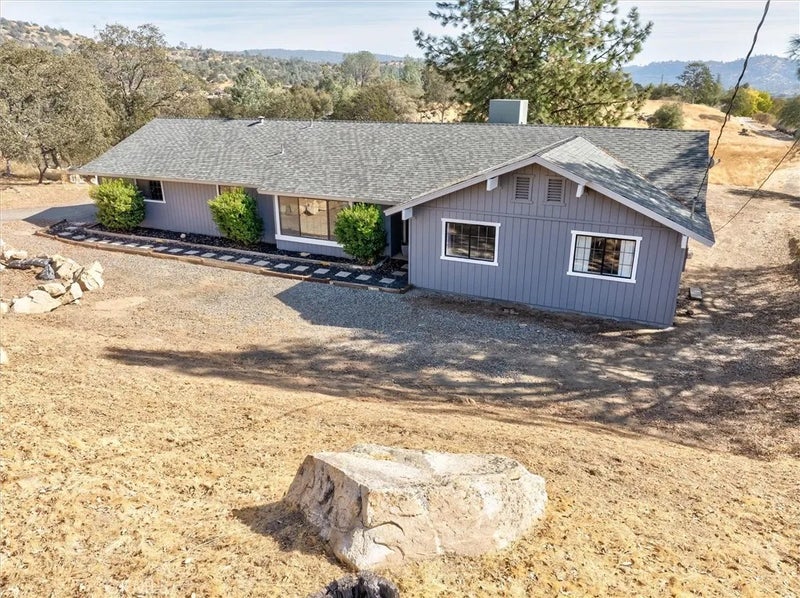 28891 Crystal Springs Court