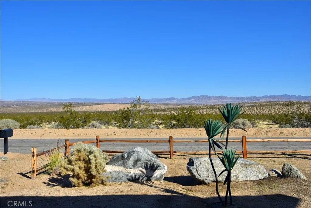 Photo of 70377 Gorgonio, 29 Palms, CA 92277 (MLS # JT26021293)