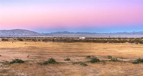 Tiny photo for 60396 Napa Road, Landers, CA 92285 (MLS # IG25247314)