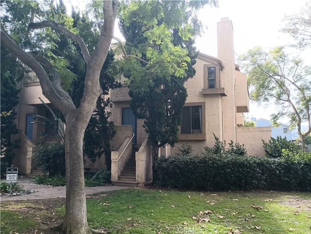 Photo of 3252 Via Marin #9, La Jolla, CA 92037 (MLS # ND25250563)
