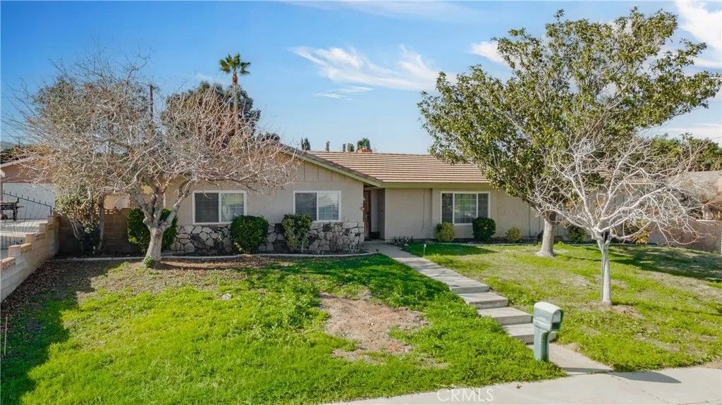 Photo of 41235 47th St, Lancaster, CA 93536 (MLS # SR26007821)